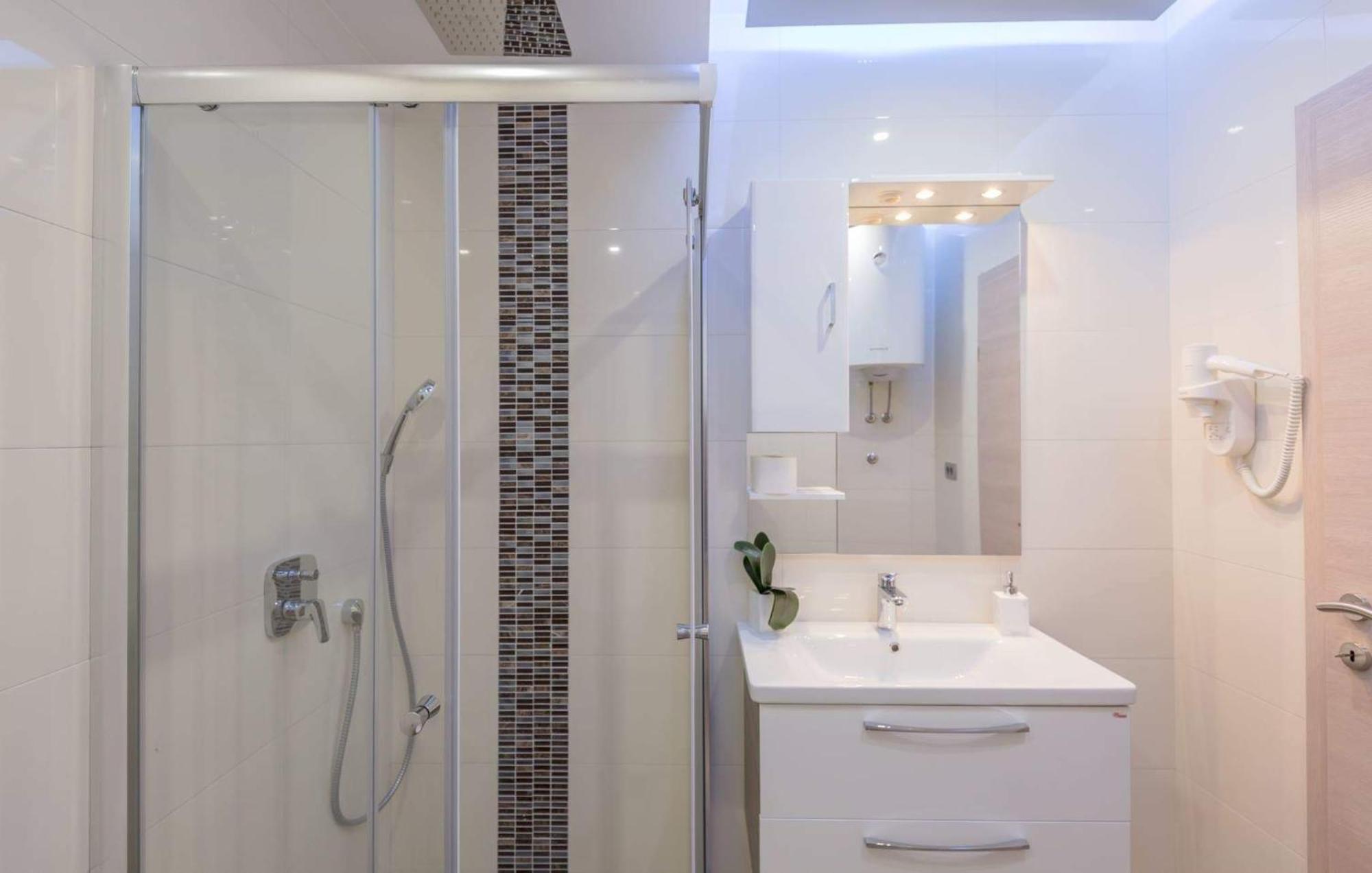 Apartman Dva มาคาร์สกา ภายนอก รูปภาพ